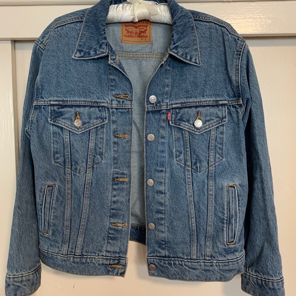 NWOT Levi's Oversized Ex-Boyfriend Denim Jacket